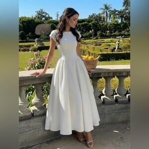 Elegant White Maxi Dress